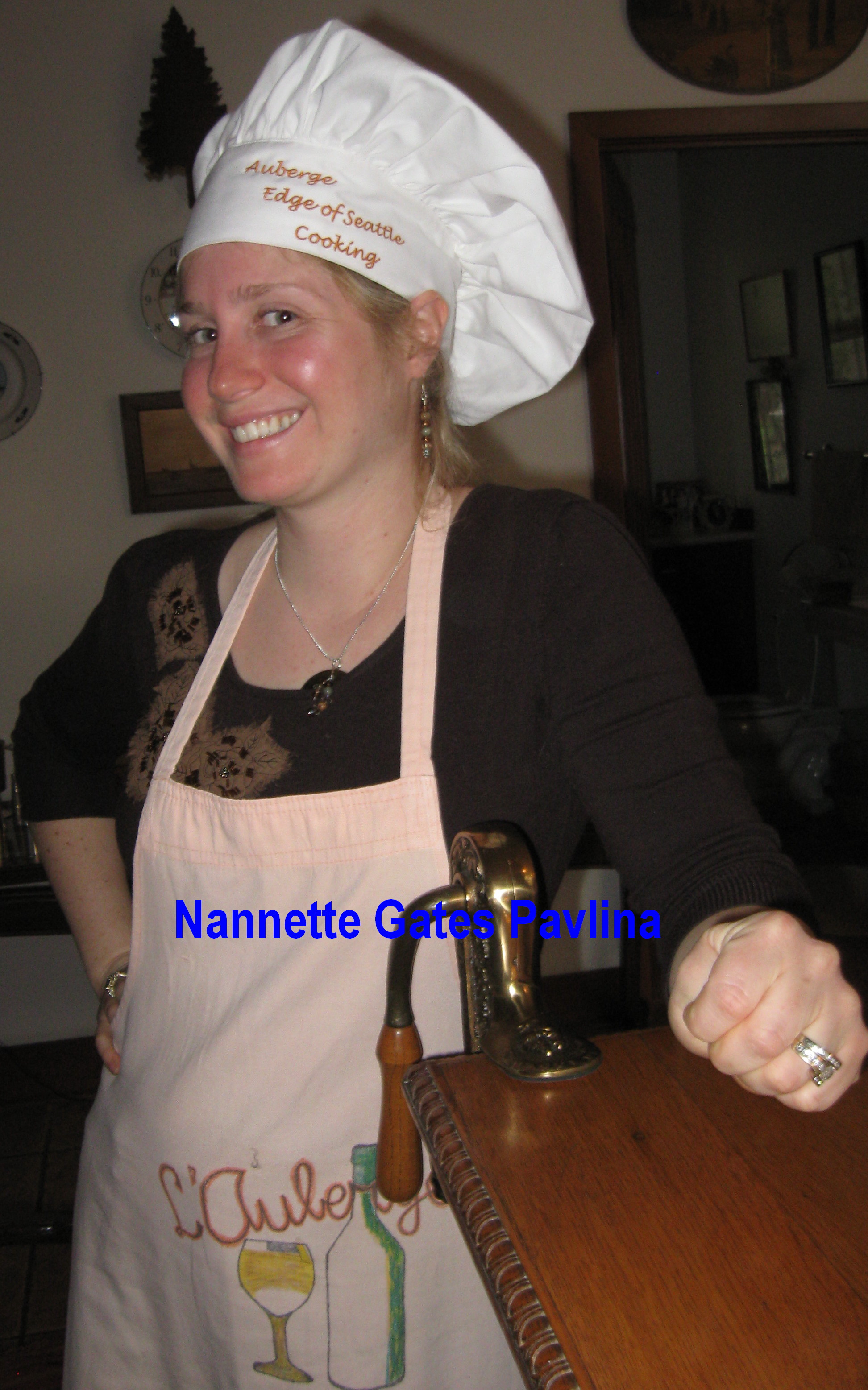 nannettegatespavlina.jpg